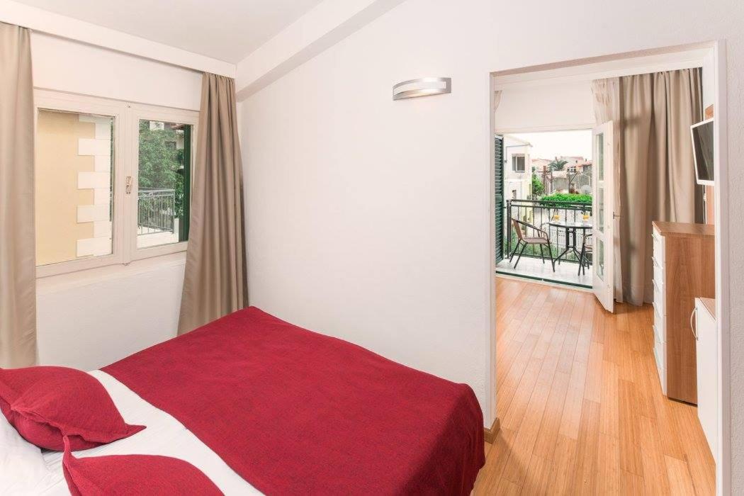 Hotel Fortuna Milna  Luaran gambar