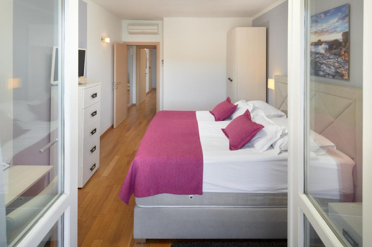 Hotel Fortuna Milna  Luaran gambar
