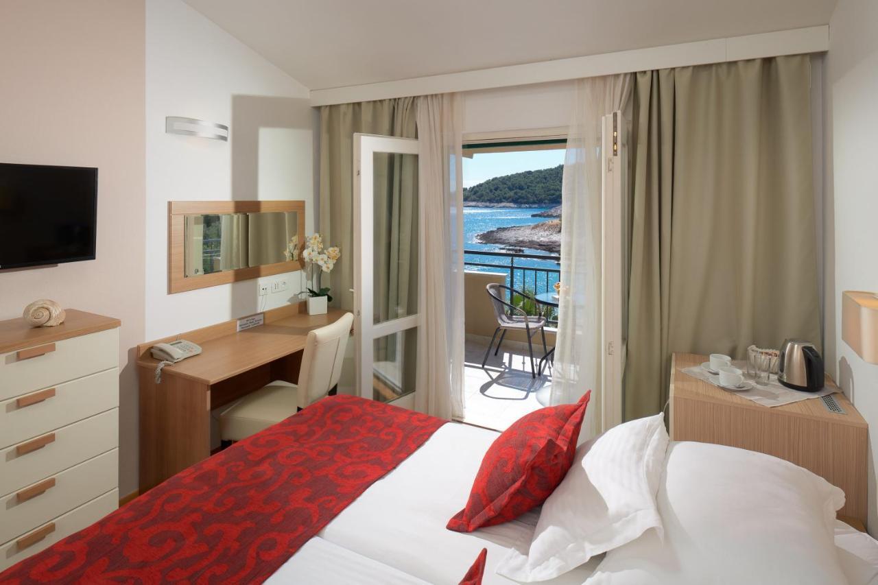 Hotel Fortuna Milna  Luaran gambar