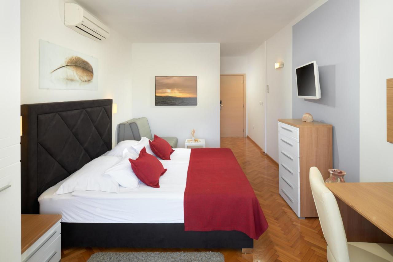 Hotel Fortuna Milna  Luaran gambar